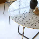 Elio - Table ronde en terrazzo premium et métal grey 4 pers.