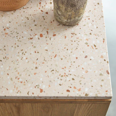 Miho - Bibliothèque basse en chêne massif et terrazzo premium Pink