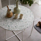 Elio - Table ronde en terrazzo premium et métal green 4 pers.