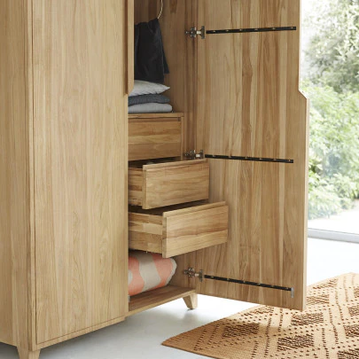 Greta - Armoire en teck massif