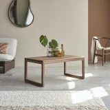 Arto - Table basse en noyer massif