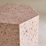 Zoé - Bout de canapé en terrazzo premium pink