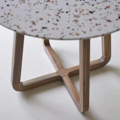 Elio - Table ronde en terrazzo premium et acacia massif 4 pers.